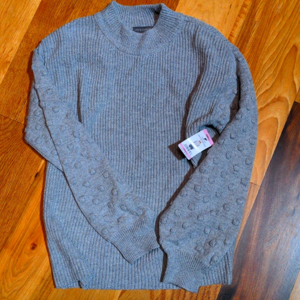 NWT Vince Camuto Heather grey sweater